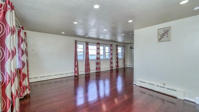 EXCELLENT  RENTAL OPPORTUNITY! Seller willing to give $10,000 - photo 4