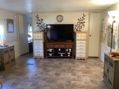 PRICED REDUCED SIGNIFICANTLY!!! Beautiful 2-bedroom, 1-bath home - photo 7