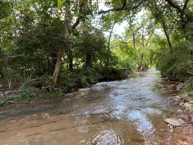 Cherokee Lake Home Active Under Contract in Morristown Tennessee