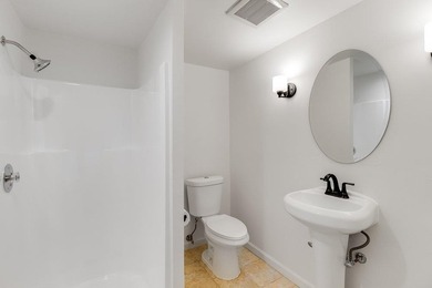 Welcome to 8227 Ney Ave in Oakland a well-positioned property - photo 11