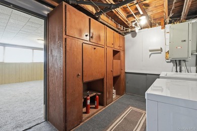 Welcome to this beloved split-level home in the heart of Wantagh - photo 22