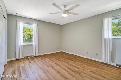 Welcome to 2728 Mary Emily Lane in Knoxville! This lovely brick - photo 23