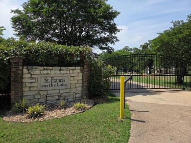 Lake Lot For Sale in Mabank, Texas