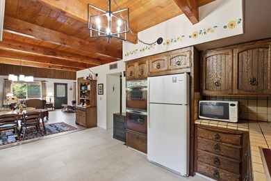 Offered for the first time in over 32 years, this family-owned - photo 12