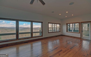 Step into this 3-bedroom, 3.5-bath mountain retreat in scenic - photo 14