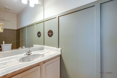 Welcome home to this beautifully updated 3-bedroom, 2.5-bath - photo 18