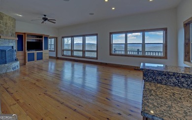 Step into this 3-bedroom, 3.5-bath mountain retreat in scenic - photo 19