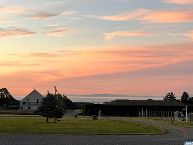 Panoramic ocean views overlooking the Dungeness Bay with views - photo 22