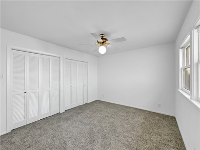 Siding and roof replaced 2024! New Flooring and interior paint - photo 30