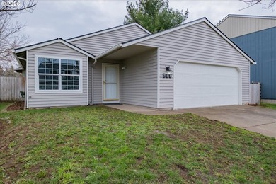 Staats Lake Home For Sale in Keizer Oregon