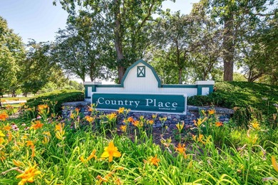 Welcome home to this beautifully updated 3-bedroom, 2.5-bath - photo 38