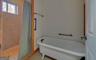 Step into this 3-bedroom, 3.5-bath mountain retreat in scenic - photo 46