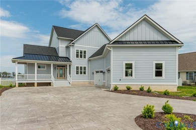 Resort style living with WOW factor and BIG Water Views!  Custom - photo 4