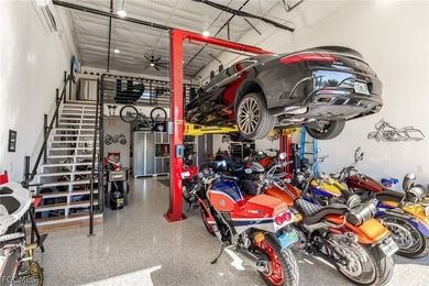 Welcome to Man Cave #7, a premium 45' x 21' luxury storage suite - photo 3