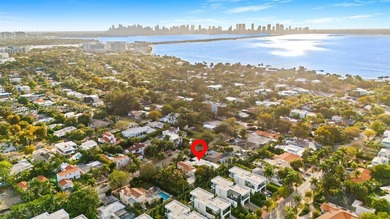 Renovated Mid-Century residence in the heart of Mid Beach - photo 37