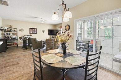 Beautifully updated 3-bedroom, 2-bath townhome-style condo - photo 4