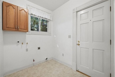 Charming Victorian-era residence located just minutes from - photo 12