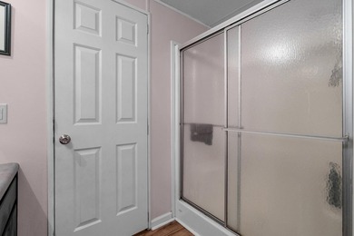 Look no further! This well-maintained and thoughtfully updated - photo 17