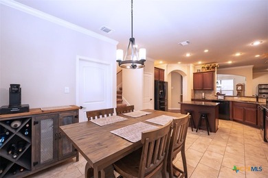 Set in a lake-adjacent neighborhood that keeps you close to the - photo 7