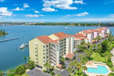 (private lake, pond, creek) Condo Sale Pending in Daytona Beach Florida