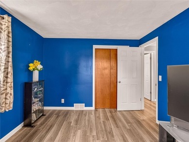 Welcome to 49 Pine Valley Drive! This move-in-ready 3-bedroom - photo 22