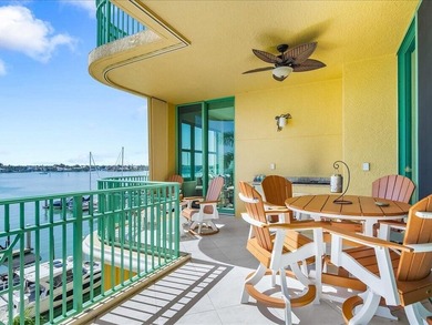 Your waterfront backyard awaits at Pier 81. This light-filled - photo 27