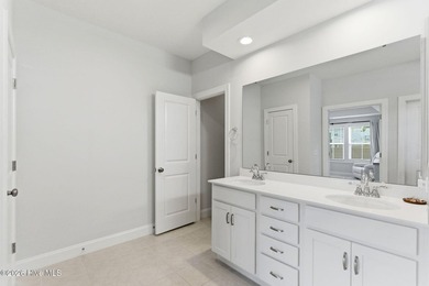 Welcome to Bridgewater Landing, one of Hampstead's most - photo 31