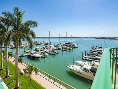 Your waterfront backyard awaits at Pier 81. This light-filled - photo 38