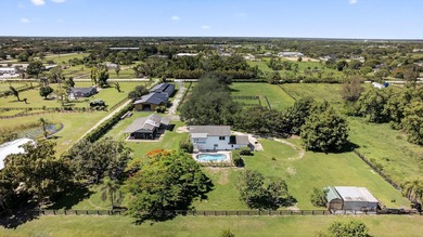 EXCEPTIONAL TURNKEY EQUESTRIAN FACILITY ON 6 ACRES IN RUSTIC - photo 3