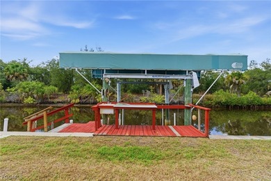 Welcome to paradise! This WATERFRONT, SAILBOAT ACCESS, 3 bedroom - photo 45