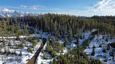 Conveniently located between the lake and the ski area; Enjoy - photo 5