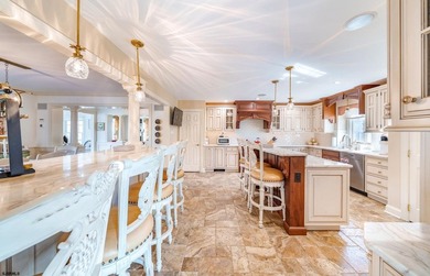 Spanning over 3,600 sqft, 407 E Atlantic Blvd offers 4 bedrooms - photo 8