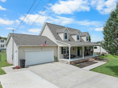 Norris Lake Home For Sale in Jacksboro Tennessee