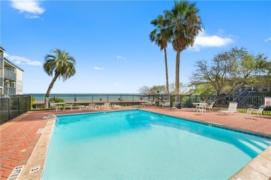 Welcome to this beautifully maintained 2-bedroom, 2-bathroom - photo 19