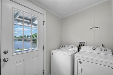 HUGE Waterfront Lot & home with guest cottage on Lake - photo 21