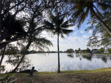 Lake Townhome/Townhouse For Sale in Pembroke Pines, Florida