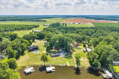HUGE Waterfront Lot & home with guest cottage on Lake - photo 46