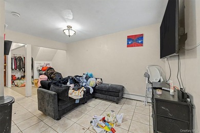 Attention Investors and Owner-Occupants! Welcome to 1010 East - photo 6