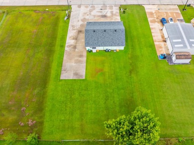 ****REMARKABLE *****ESTABLISHED**** COMMERCIAL BUILDING WITH