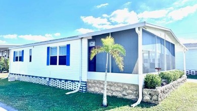Caloosahatchee River Home For Sale in North Fort Myers Florida