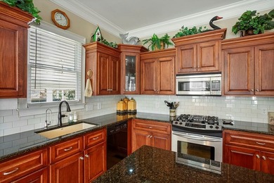 Welcome to your fisherman's dream in the highly sought-after - photo 12