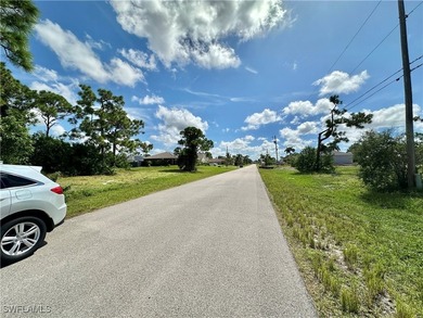 Discover a rare southern-exposure freshwater navigable canal - photo 15