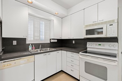 1725 N Lakeside Drive presents a rare opportunity on one of Lake - photo 21