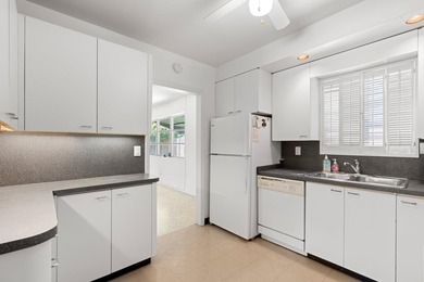 1725 N Lakeside Drive presents a rare opportunity on one of Lake - photo 23