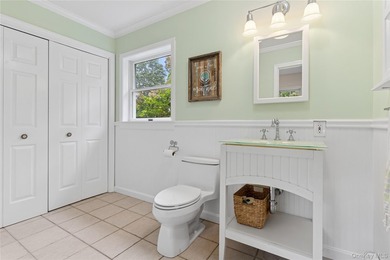 This exceptional Montauk retreat is masterfully designed for - photo 26