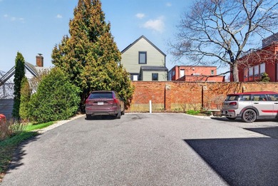 Perched in Portland's coveted East End, this beautifully - photo 29