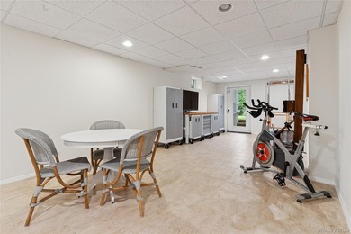 This exceptional Montauk retreat is masterfully designed for - photo 30
