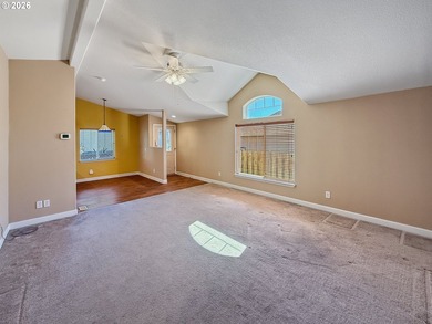 Coastal Beach Home in the prestigious and gated Emerald Coast - photo 4