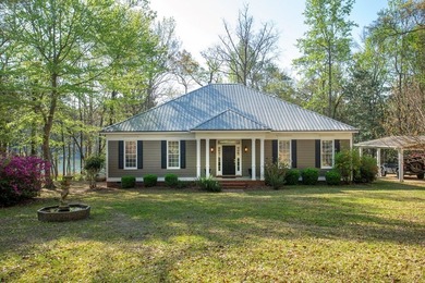 Welcome to your fisherman's dream in the highly sought-after - photo 38
