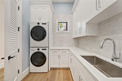 A rare opportunity to own a newly completed estate in the highly - photo 40